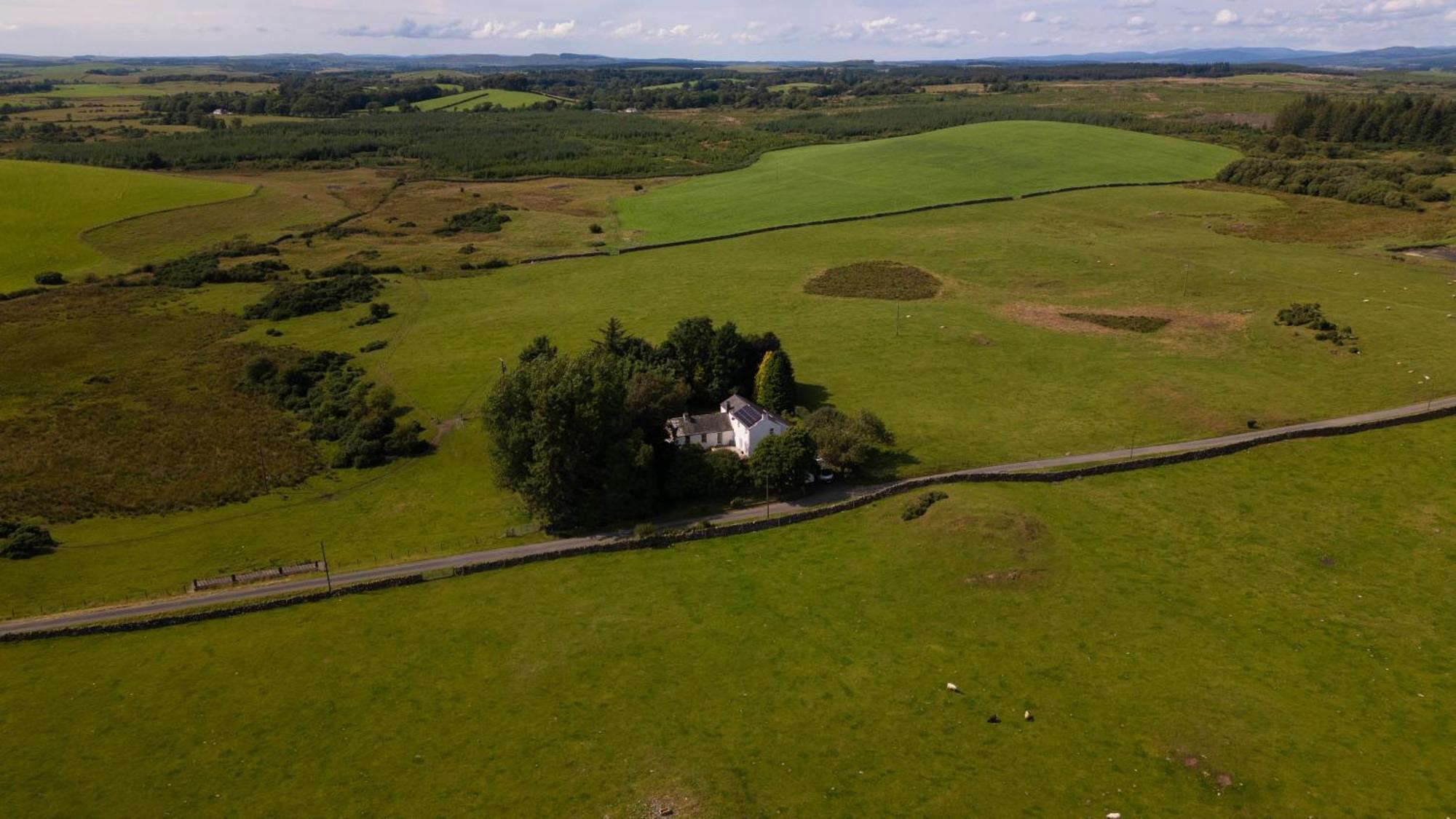 Large Country House With Garden, Outdoor Spa Area & Games Room With Hot Tub And Fire Pit Wigtown Exteriér fotografie